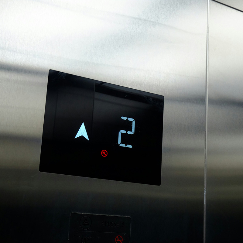 lift elevator going up